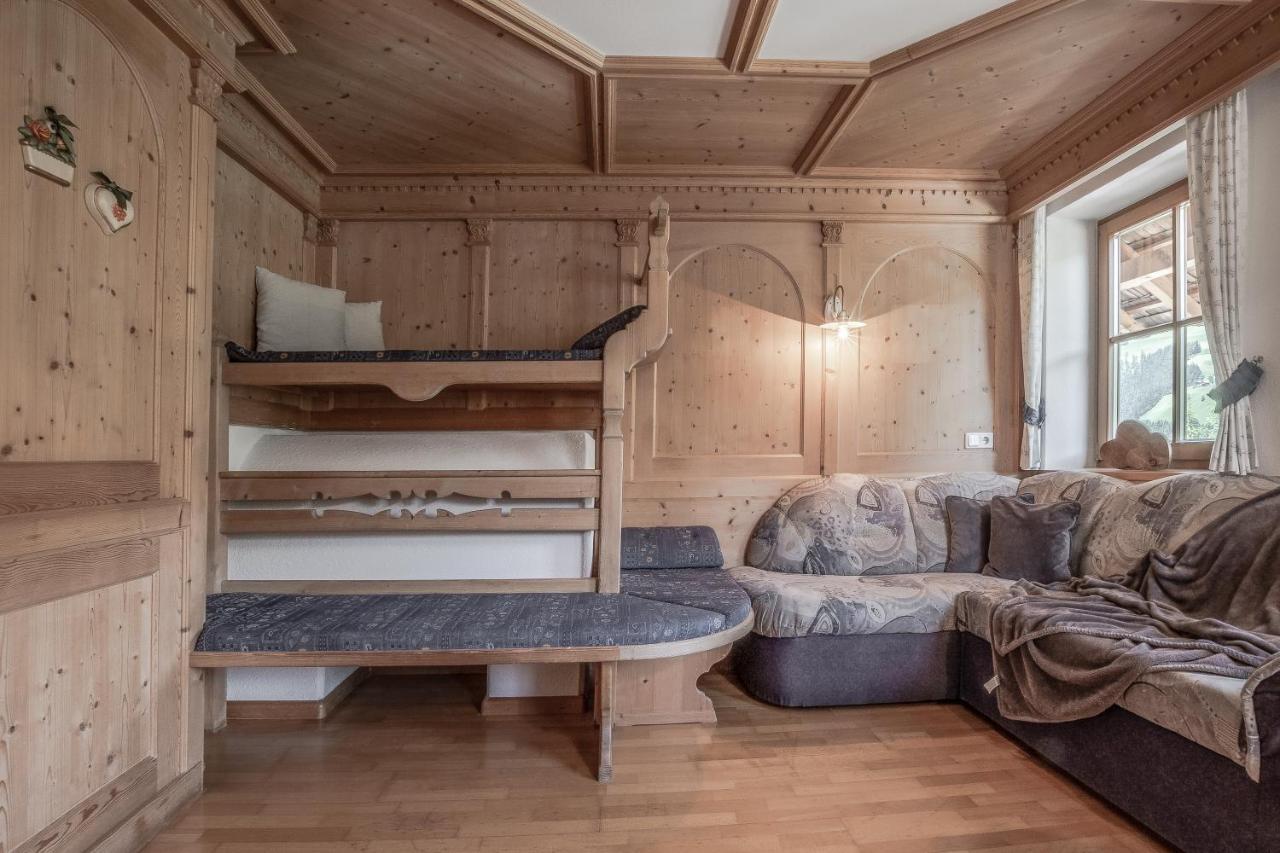 Apartment Dolomites Nest San Martino in Badia Eksteriør bilde